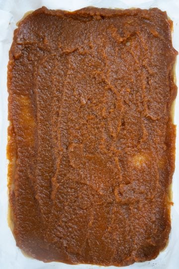 blondies covered with pumpkin butter