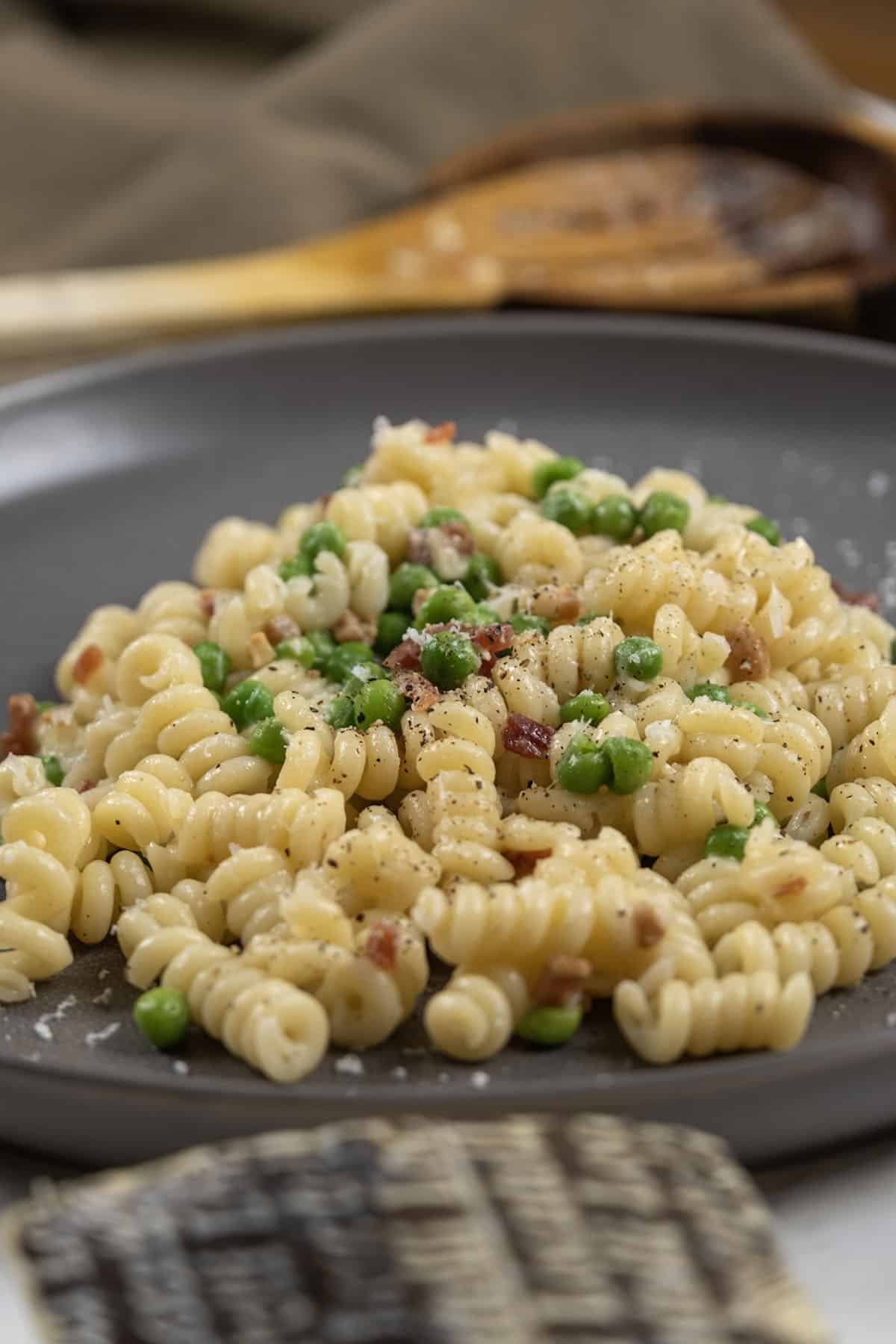 pasta with peas and pancetta