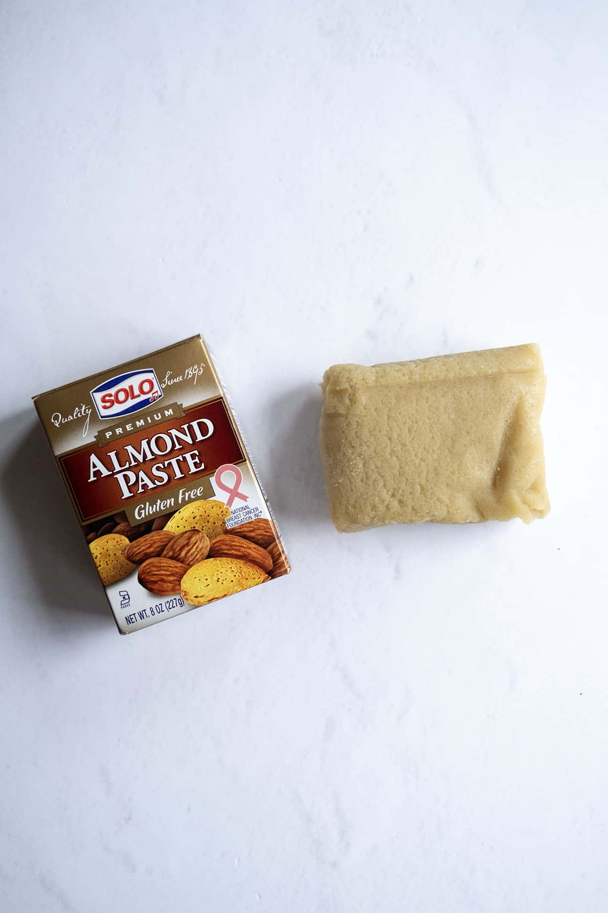 Solo almond paste