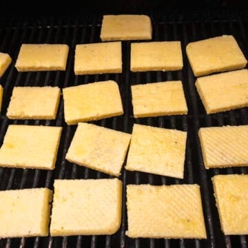 Grilling polenta.