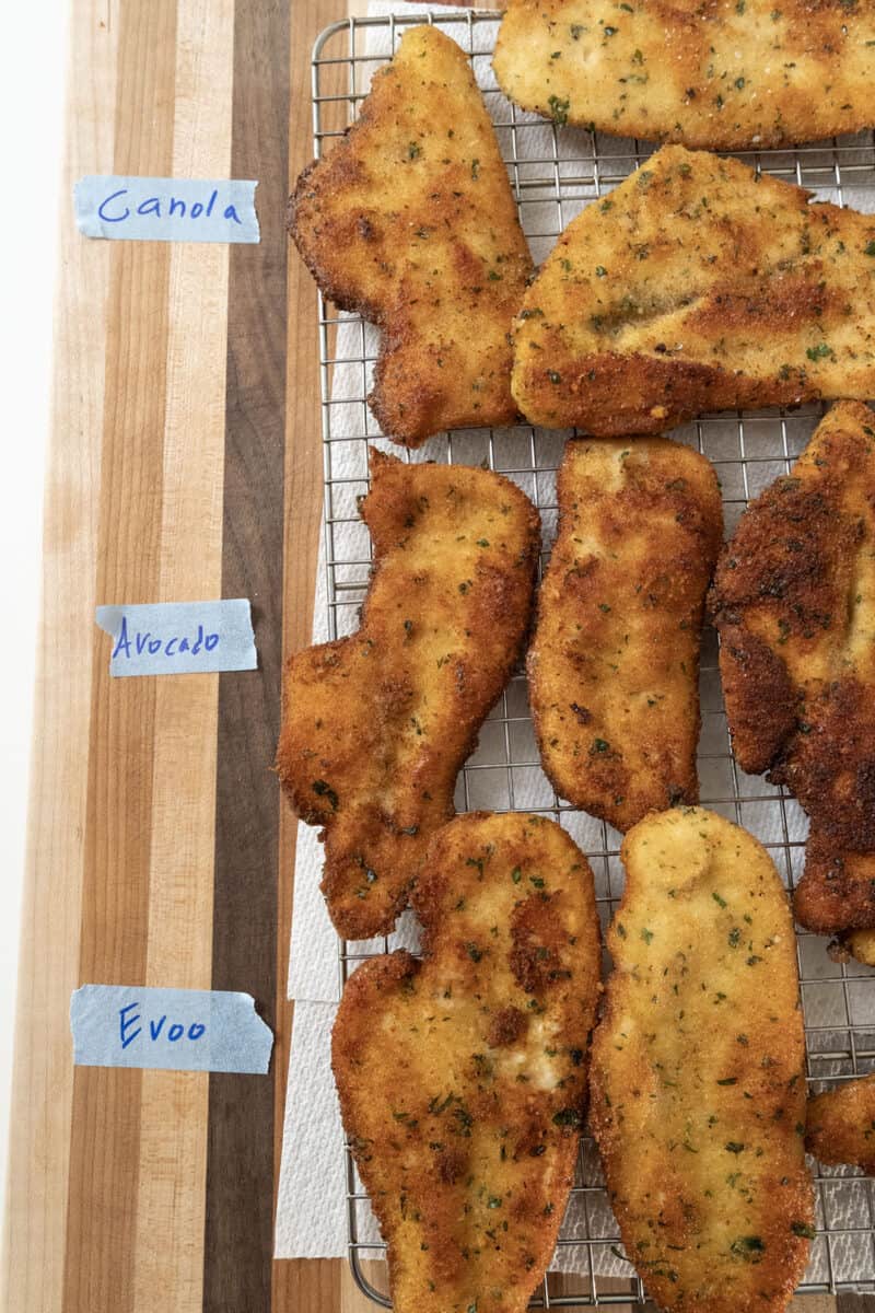 Chicken cutlets fried in different oils.