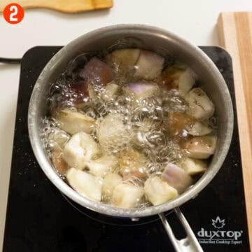 Boiling eggplant.