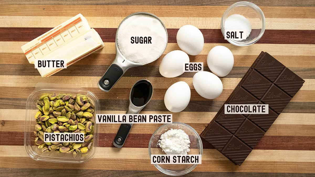 Ingredients for torta caprese.