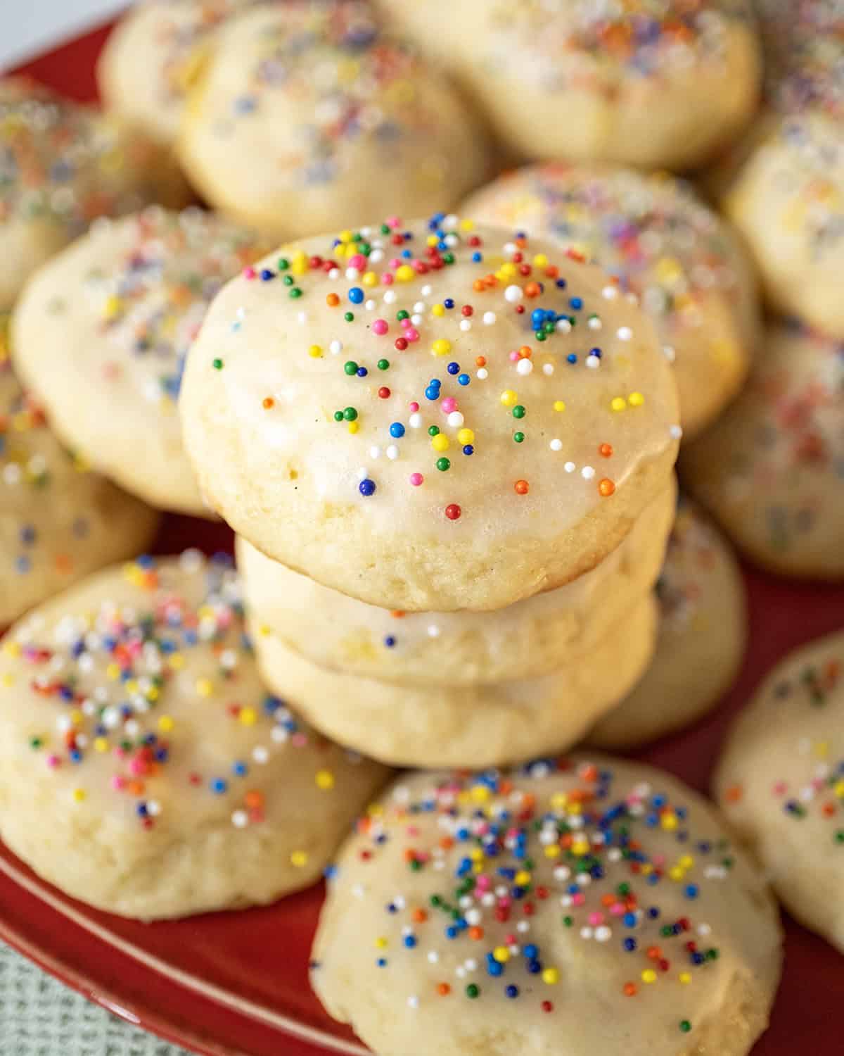 Italian lemon ricotta cookies on a plate.